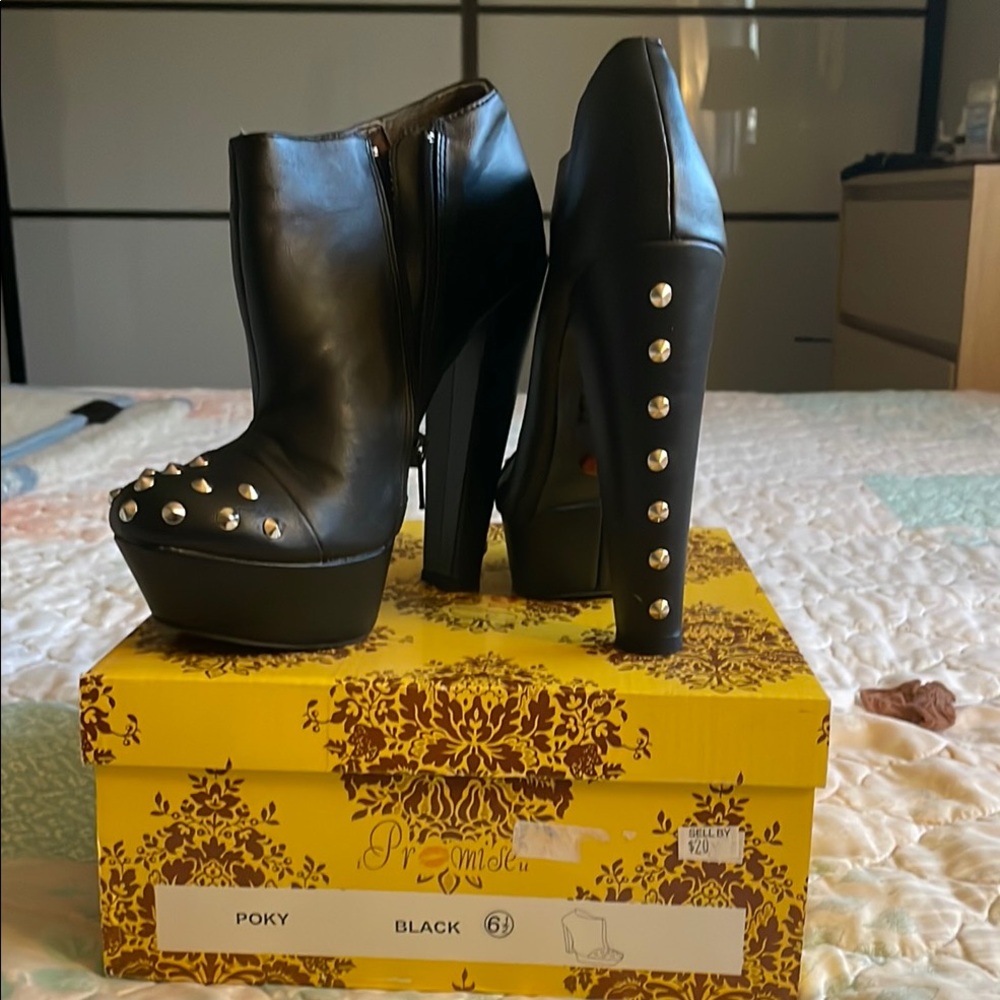 Black Studded Heeled Boots with Platform Sole